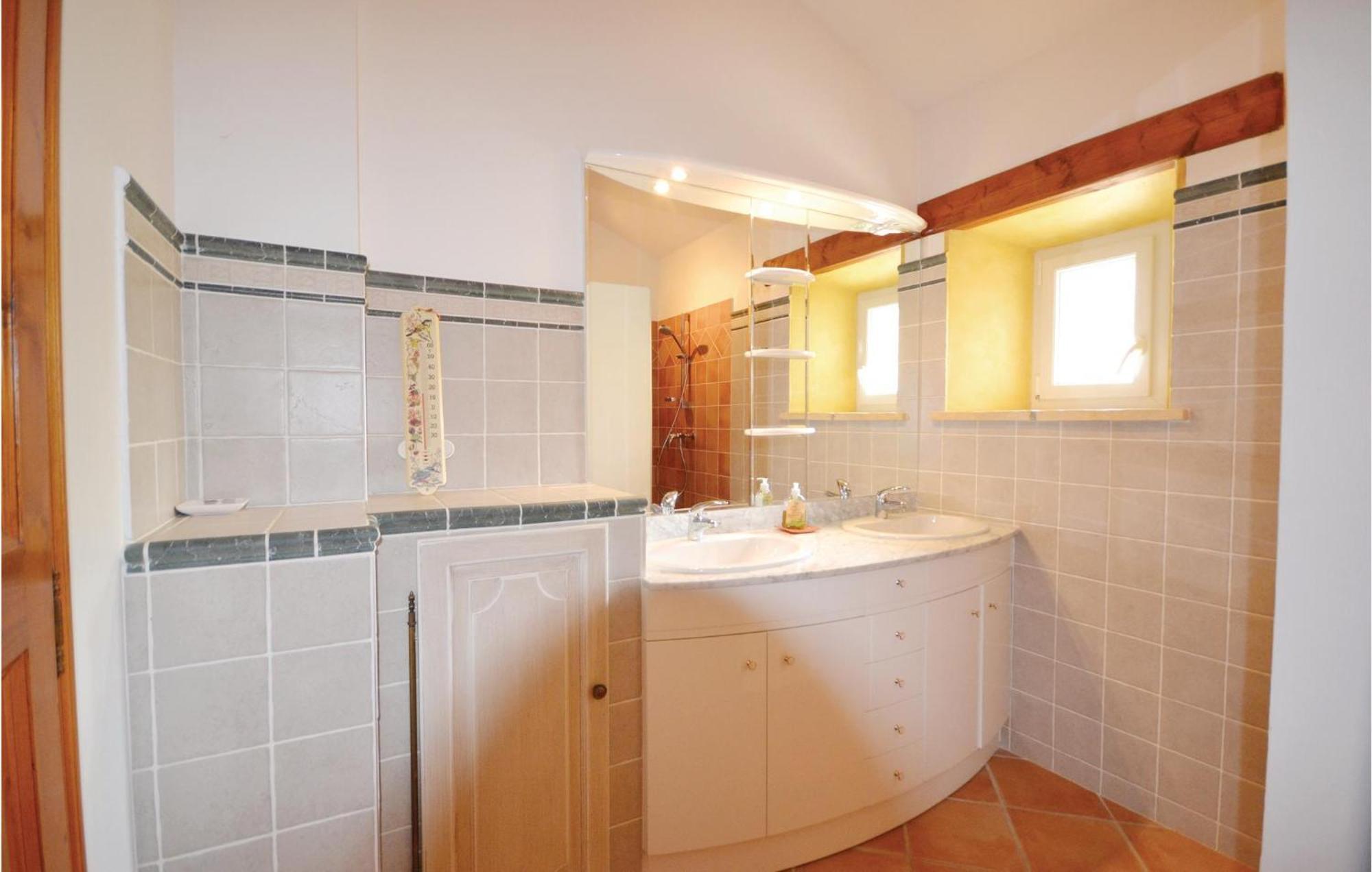 Awesome Home In Bollene With Wifi Dış mekan fotoğraf