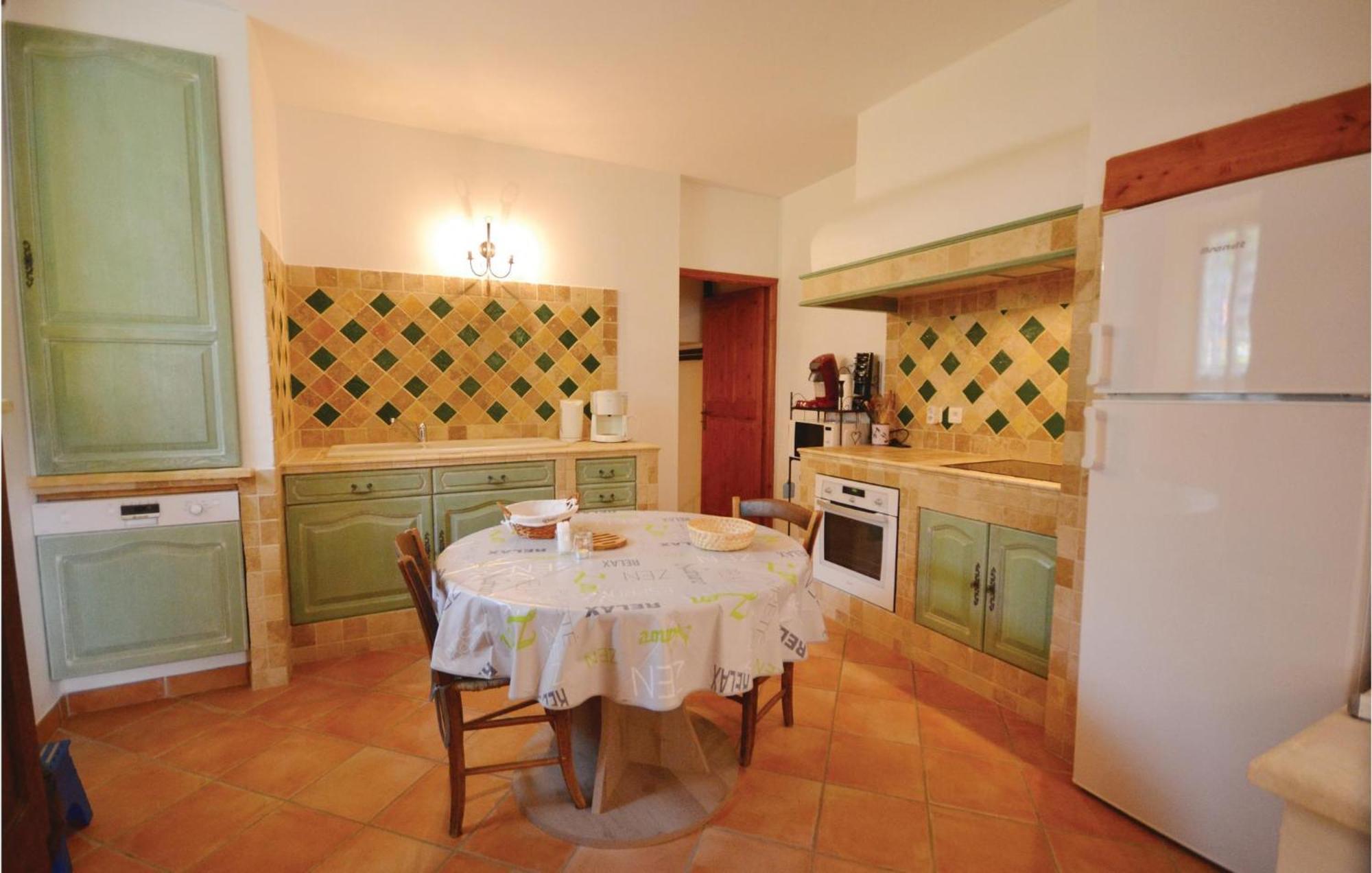 Awesome Home In Bollene With Wifi Dış mekan fotoğraf