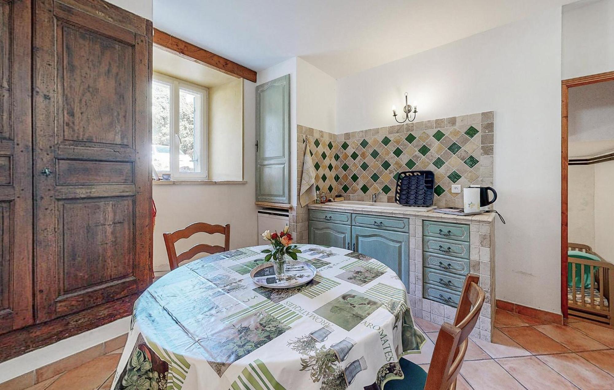 Awesome Home In Bollene With Wifi Dış mekan fotoğraf